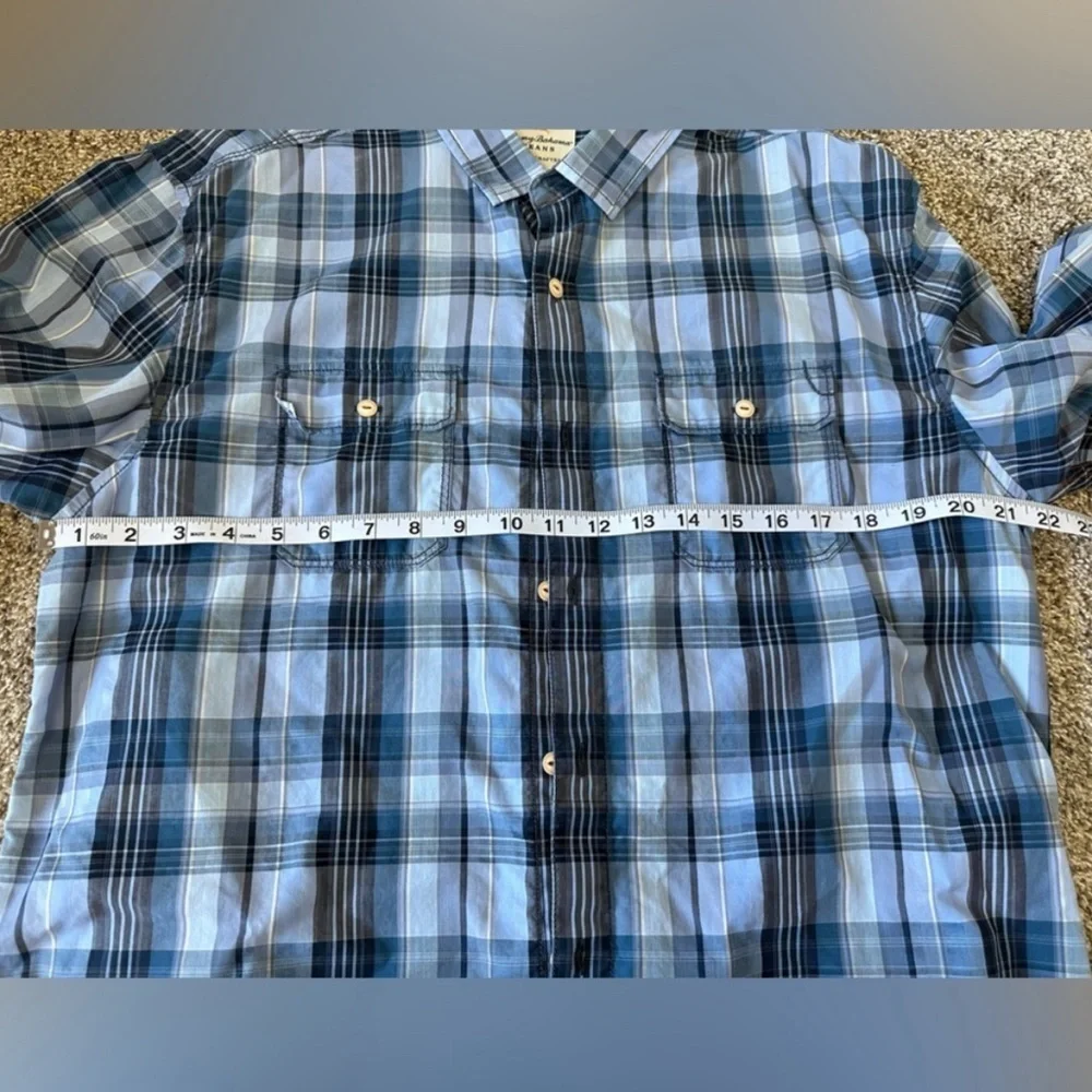 Tommy bahama button down shirt size L - Picture 6 of 6